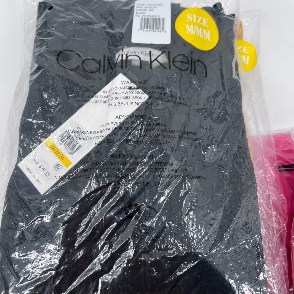 Calvin Klein Sheer Plaid Jacquard V-Neck Puff Ruched Sleeve Top Black Medium NWT - Picture 2 of 3